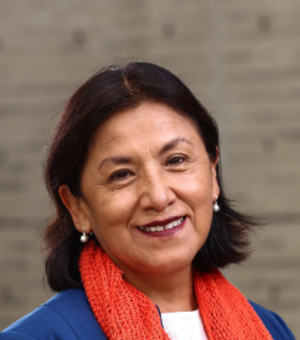 janina leon photo